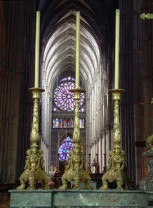Reims nave central