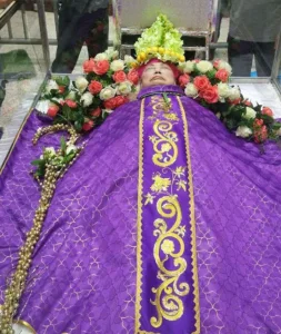 mons-vincent-huang-shoucheng-bispo-fiel-ao-papado-no-velorio-na-catedral-de-mindong