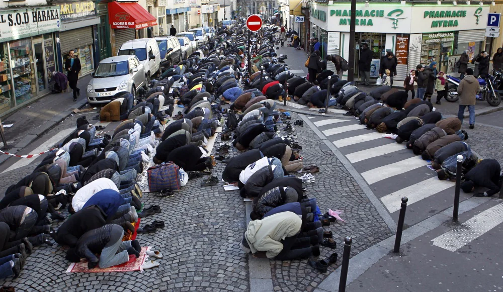 islamicos-numa-rua-de-paris-2
