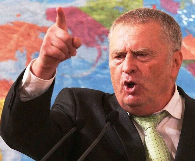 o-colerico-deputado-ultra-nacionalista-vladimir-jirinovski-serve-para-putin-por-em-circulacao-o-que-ele-nao-quer-dizer-em-primeira-pessoa