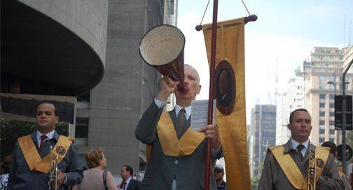 No momento, você está visualizando O Brasil à Deriva – Queda no abismo ou retorno às raízes cristãs?