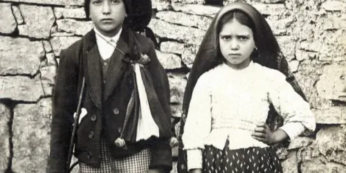 Santos Francisco e Jacinta de Fátima