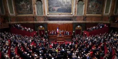Itália e França: uma fada e duas Cinderelas
