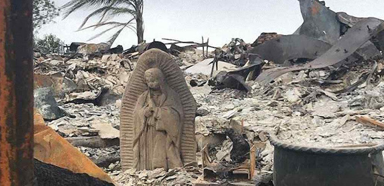 No momento, você está visualizando O furacão Harvey e uma série de tornados devastam o Texas, mas nada podem contra Nossa Senhora