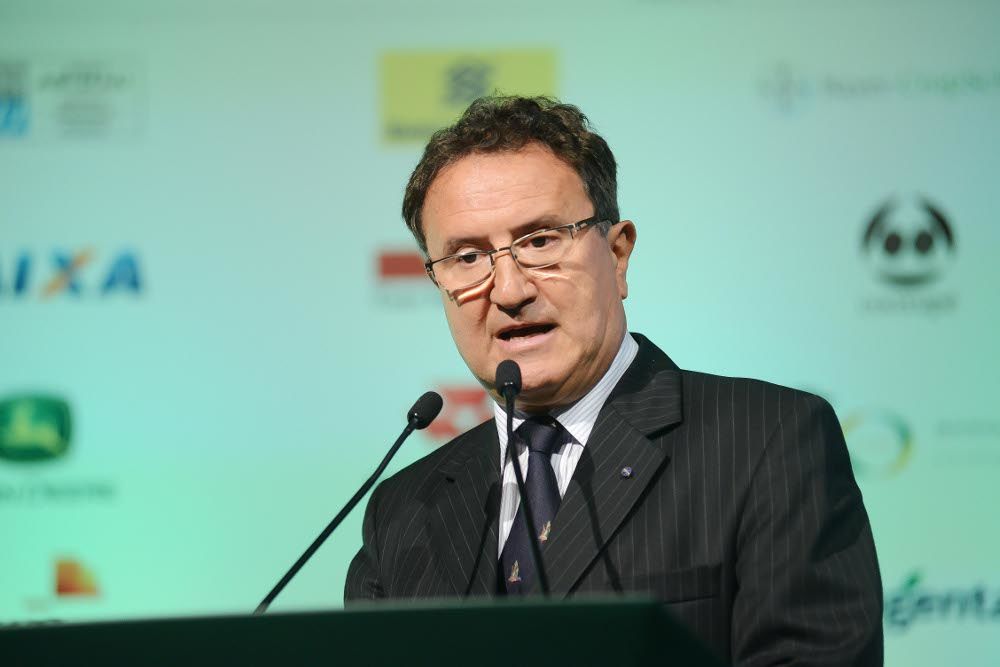 No momento, você está visualizando Vídeo da Conferência: A agricultura destrói o Meio Ambiente?