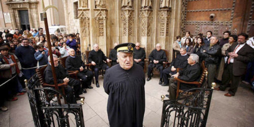 O mais antigo tribunal do mundo e suas lições medievais