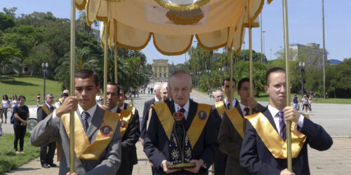 Homenagem a Nossa Senhora Aparecida nos seus 300 anos