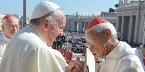Enviados vaticanos pedem a bispos legítimos passarem a diocese para ilegítimos filo-comunistas