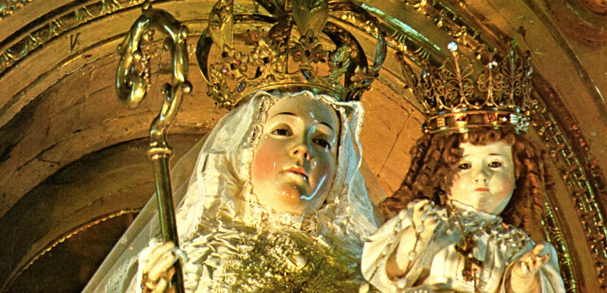 No momento, você está visualizando “Rainha em toda a força do termo”