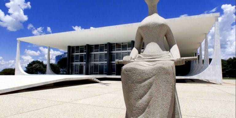 No momento, você está visualizando A Equipe