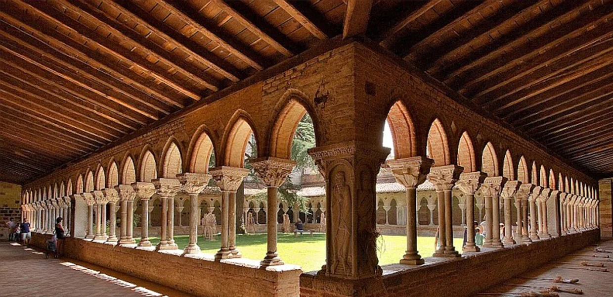 No momento, você está visualizando Influência dos mosteiros no renascimento econômico medieval