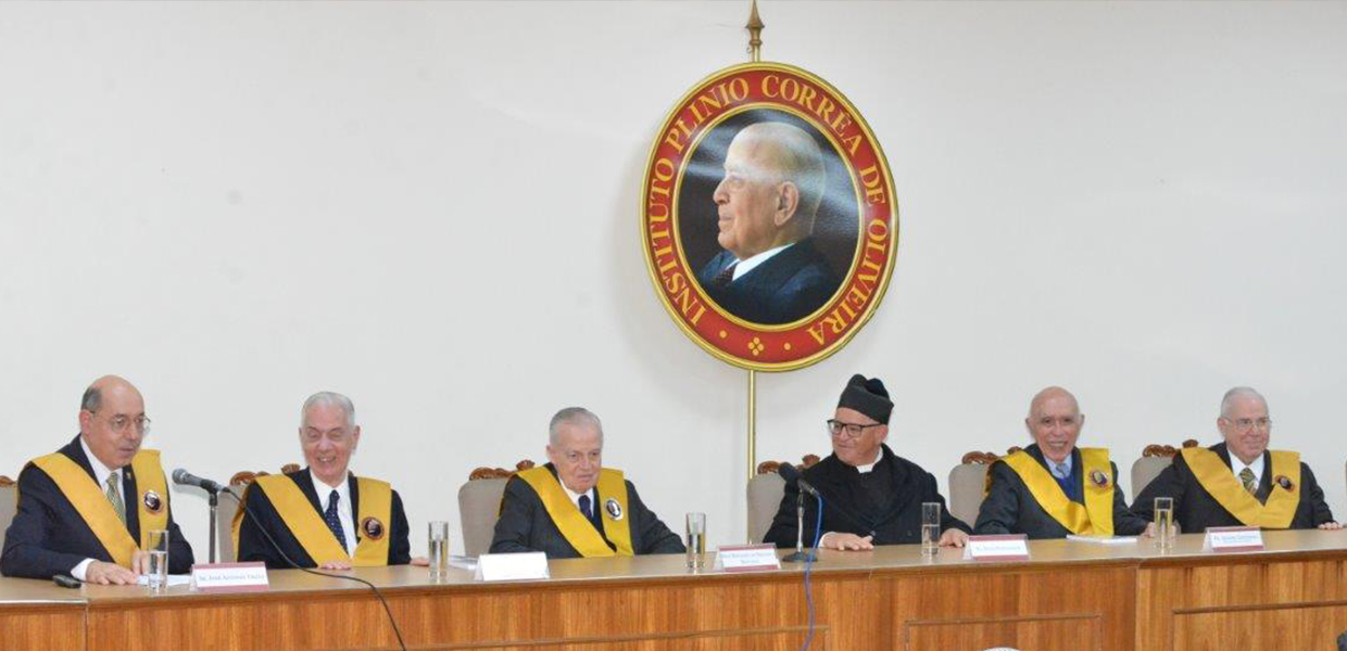 No momento, você está visualizando Conferência: A Mudança de Paradigma do Papa Francisco