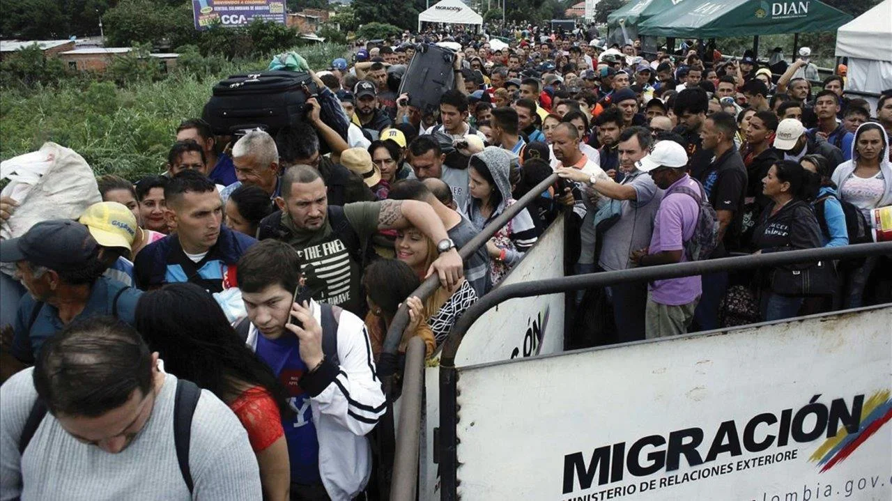 No momento, você está visualizando Decomposição venezuelana infecciona o Continente