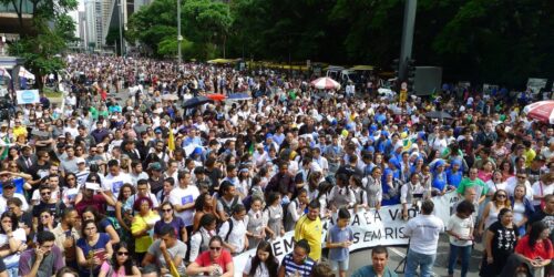 Na Av. Paulista, manifestação contra o pecado de aborto