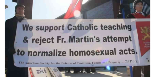 Ação estudantil da TFP americana contra a ofensiva homossexual em universidades católicas