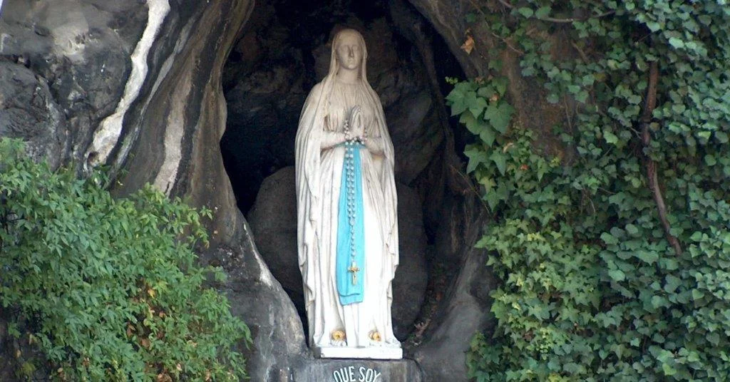 No momento, você está visualizando LOURDES — a aparição que confirmou um dogma
