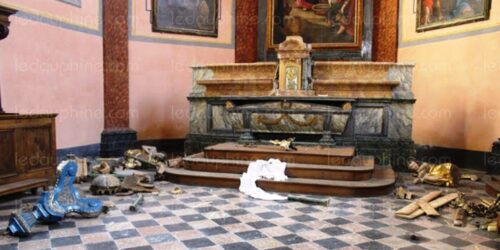 Ataques a igrejas católicas