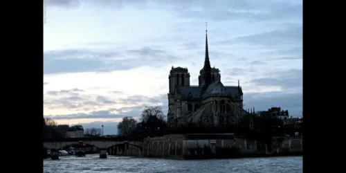 Notre Dame de Paris: as Torres Gêmeas da Cristandade