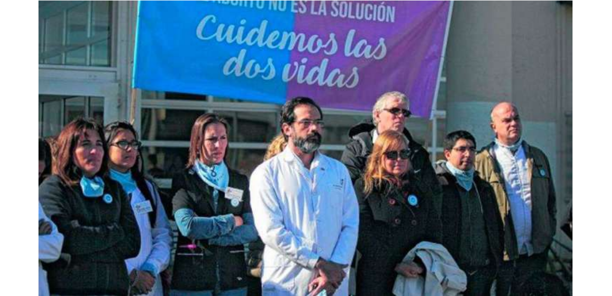 No momento, você está visualizando Médico pró life enfrenta altaneiro a ferocidade, ódio e condenação na defesa da vida