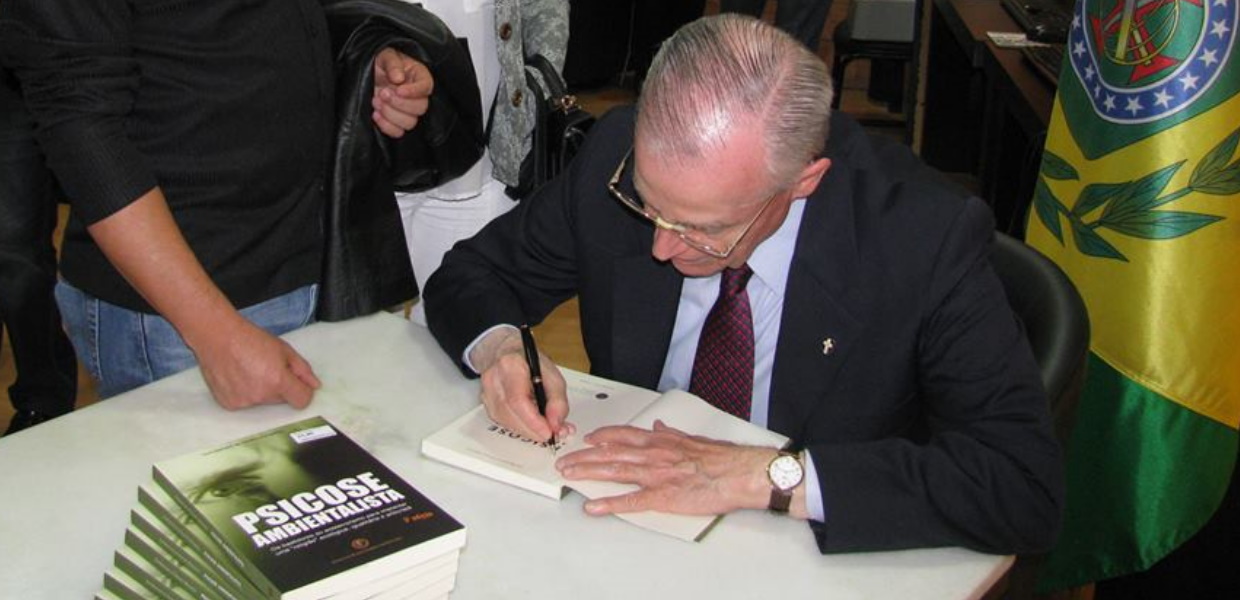 No momento, você está visualizando Você quer ganhar o livro Psicose Ambientalista autografado por D. Bertrand de Orleans e Bragança?