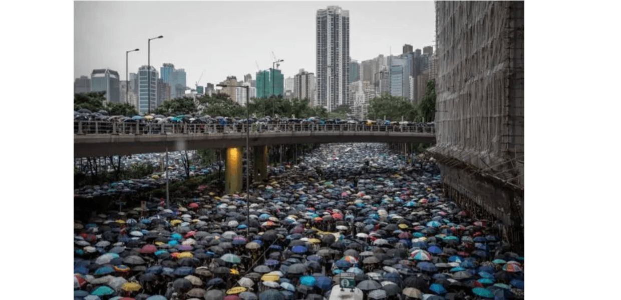No momento, você está visualizando Hong Kong: o “calcanhar de Aquiles” de Pequim. O acordo Vaticano-China