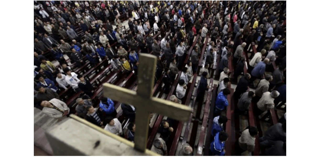 No momento, você está visualizando Na China (de Xi Jinping) o “Cristianismo é o culto do mal”