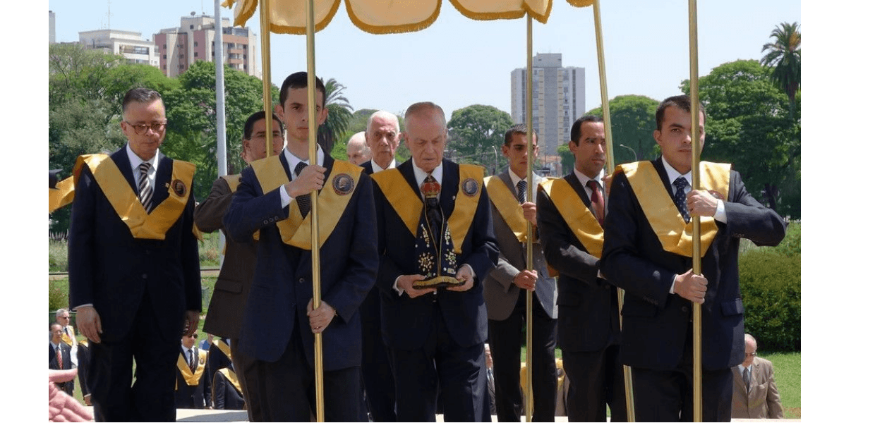 No momento, você está visualizando 12/10 – Nossa Senhora Aparecida, Rainha e Padroeira do Brasil