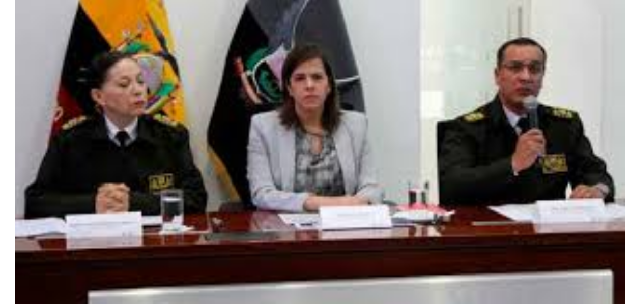 Leia mais sobre o artigo Também o Equador encerra “médicos cubanos”. Brasil acertou votando contra Cuba