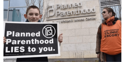 Derrota do Aborto: TFP Student Action celebra vitória contra a Planned Parenthood