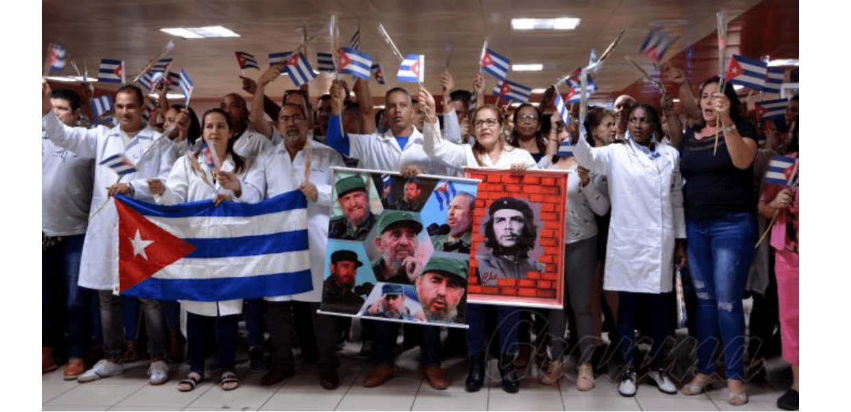 No momento, você está visualizando Também a Bolívia cancela “Médicos cubanos”: trabalho escravo e falsidade profissional