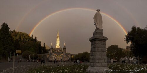 No Dia da Anunciação, o simbólico Arco-Íris surgido em Lourdes