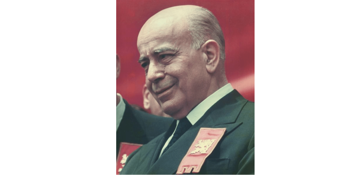 No momento, você está visualizando Elite, palavra distorcida pela esquerda; imolar-se e dedicar-se ao bem comum.