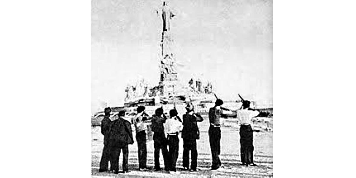 No momento, você está visualizando A falsidade comunista vem de longe … e continua na China de Xi Jinping