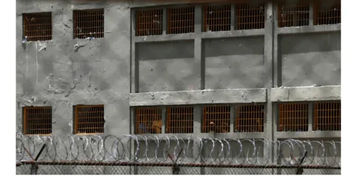 Venezuela: 46 mortos e 60 feridos na penitenciária de Los Llanos. E os direitos humanos?