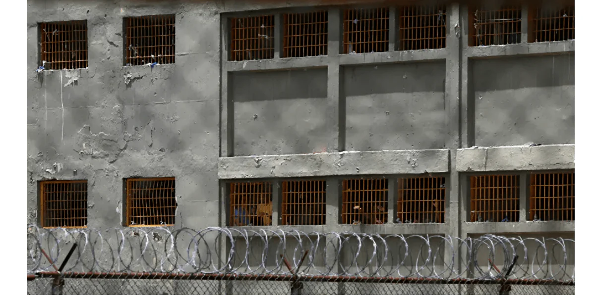 No momento, você está visualizando Venezuela: 46 mortos e 60 feridos na penitenciária de Los Llanos. E os direitos humanos?