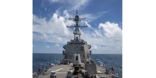 EUA equipa Marinha com mísseis hipersônicos face à ameaça da China