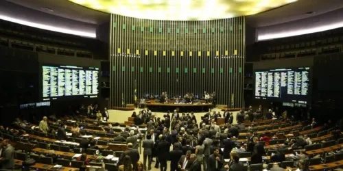 COMPARAÇÕES ESCLARECEDORAS