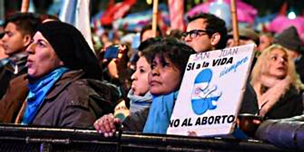 No momento, você está visualizando Para o Papa Francisco, “o aborto não é uma questão essencialmente religiosa”