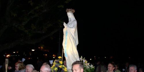 LOURDES — marco do ressurgimento contra-revolucionário