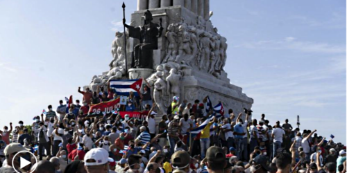 Cubanos nas ruas! Pedem liberdade