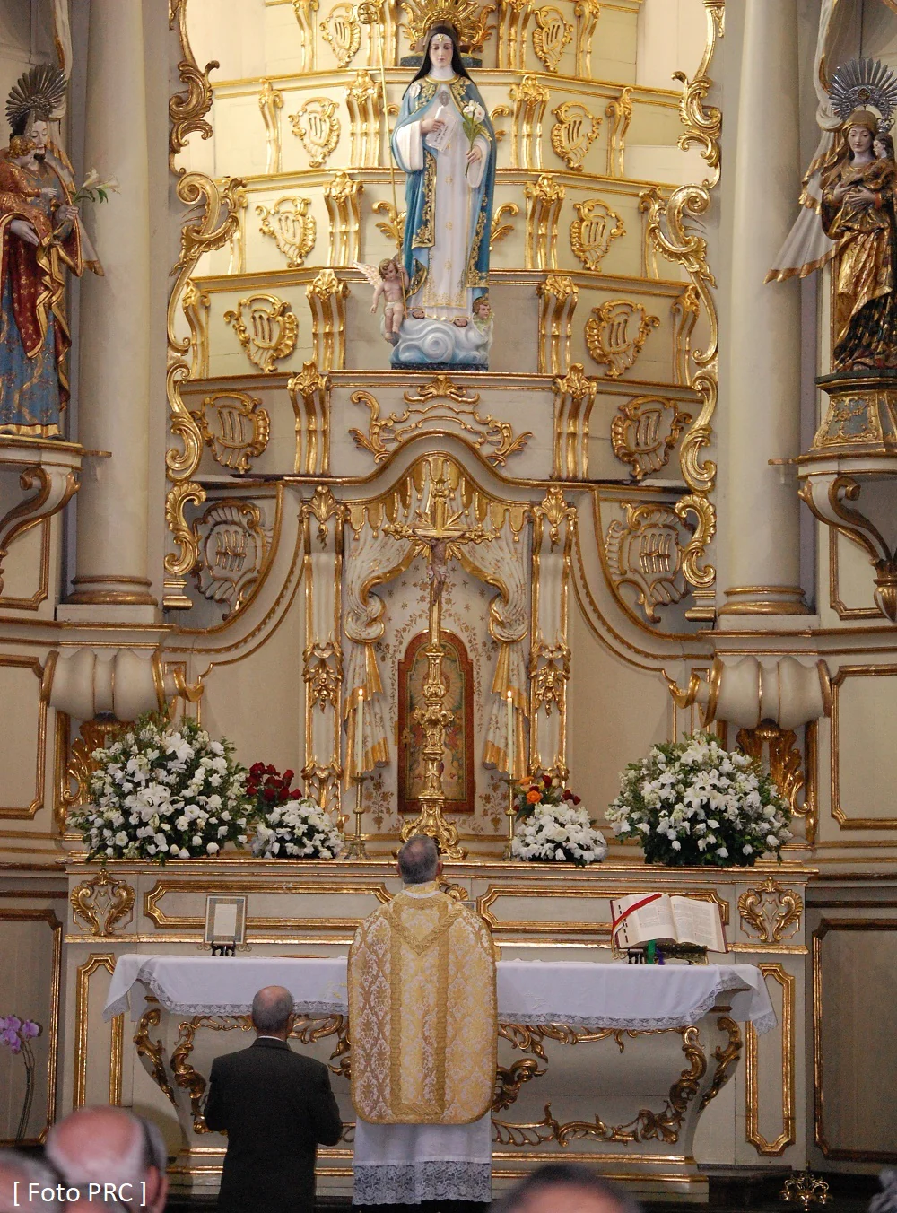No momento, você está visualizando A Igreja crê o que ela reza e reza o que ela crê