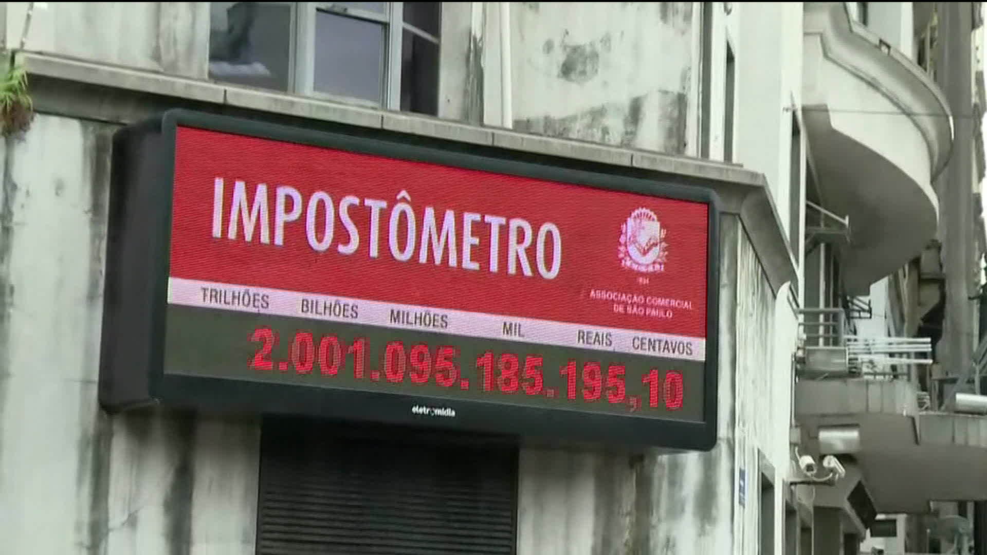 No momento, você está visualizando Brasil, um país comunista?