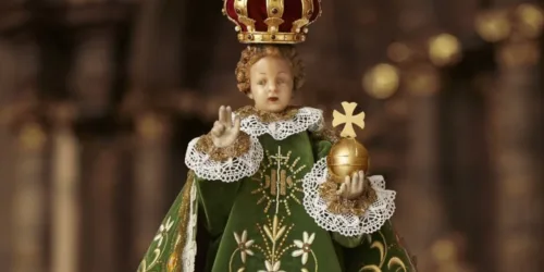 Música de Natalina “Il est né Le Divin Enfant” com leitura do Príncipe Dom Luiz de Orleans e Bragança (Comentários do Dr. Plinio)