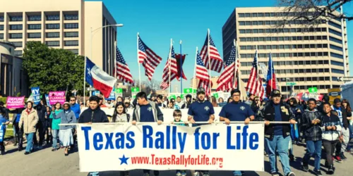 Texas reduz em 60% o aborto: o começo da batalha pela Vida