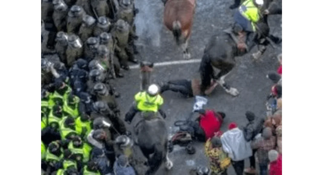 No momento, você está visualizando Trudeau, o novo ditador nas democracias ocidentais? Recusa diálogo com caminhoneiros