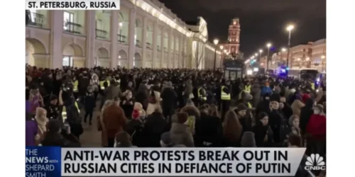 Invasão da Ucrânia: russos protestam em 50 cidades contra Putin: 1.700 prisões