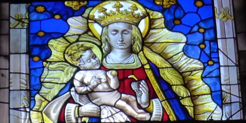 Glorioso e Admirável Nome: Maria