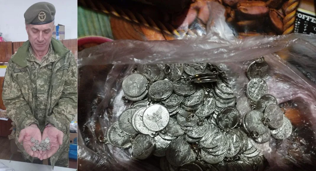 No momento, você está visualizando 500 mil Medalhas de São Miguel para os soldados da Ucrânia