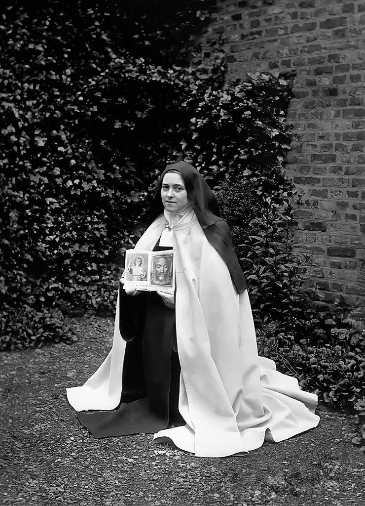 No momento, você está visualizando Luzeiro cintilante no firmamento espiritual da Igreja