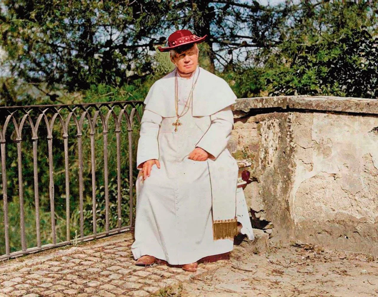 No momento, você está visualizando Eleição de São Pio X aos pés da Mãe do Bom Conselho